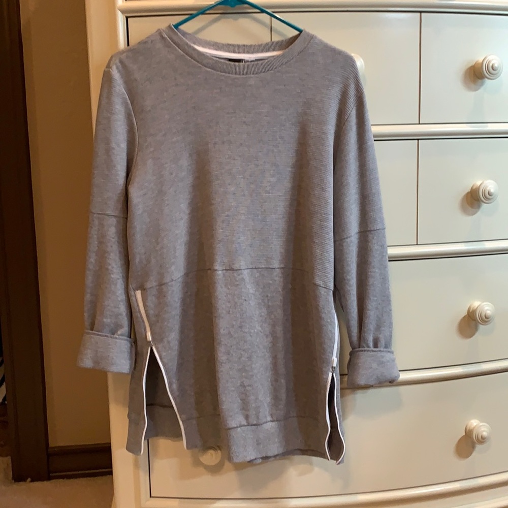 Adidas Sweatshirt